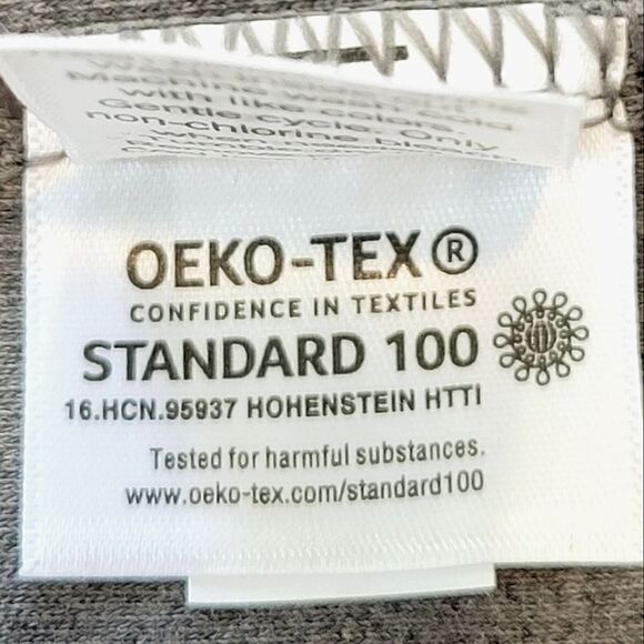 Craft & Barrow Gray Mid Rise Easy Knit Skorts Size M - Picture 8 of 8